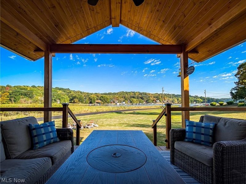 546 E Mohawk Drive, Malvern, OH 44644 Photo 33