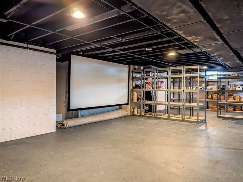 546 E Mohawk Drive, Malvern, OH 44644 Photo 38