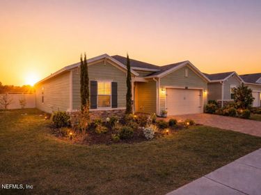 9544 LOVAGE Lane, Jacksonville, FL 32219