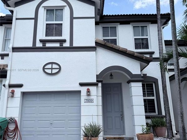 7809 NW 114th Path, Doral, FL 33178