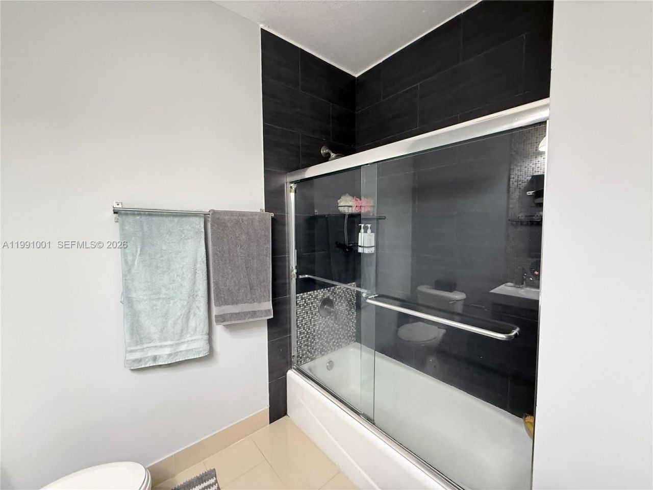 7809 NW 114th Path, Doral, FL 33178 Photo