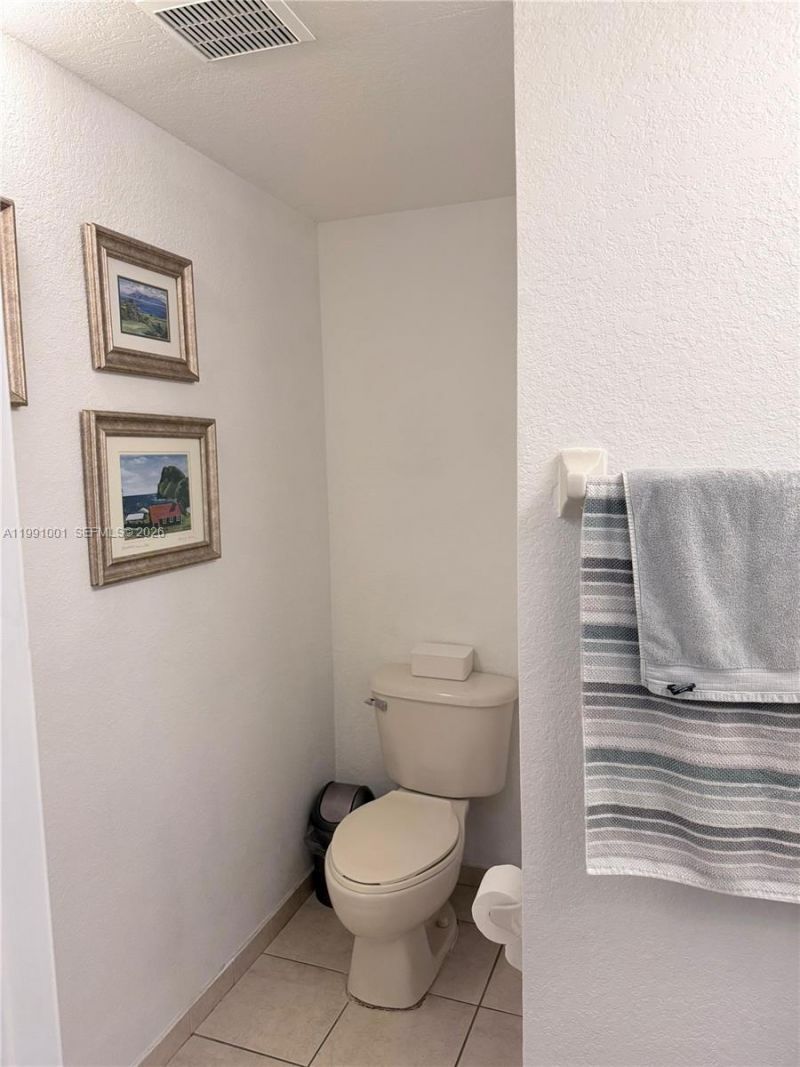 7809 NW 114th Path, Doral, FL 33178 Photo