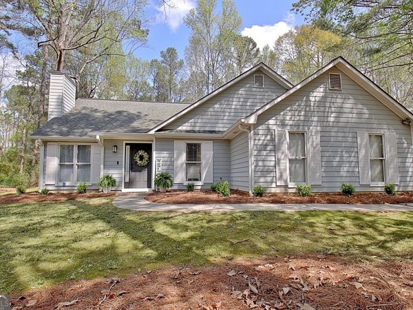 29 Kathleen Court, Newnan, GA 30265