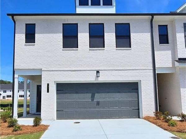 1327 Farmers Loop, Austell, GA 30106