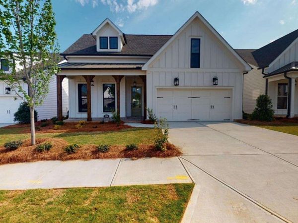 151 High Point Drive, Hoschton, GA 30548