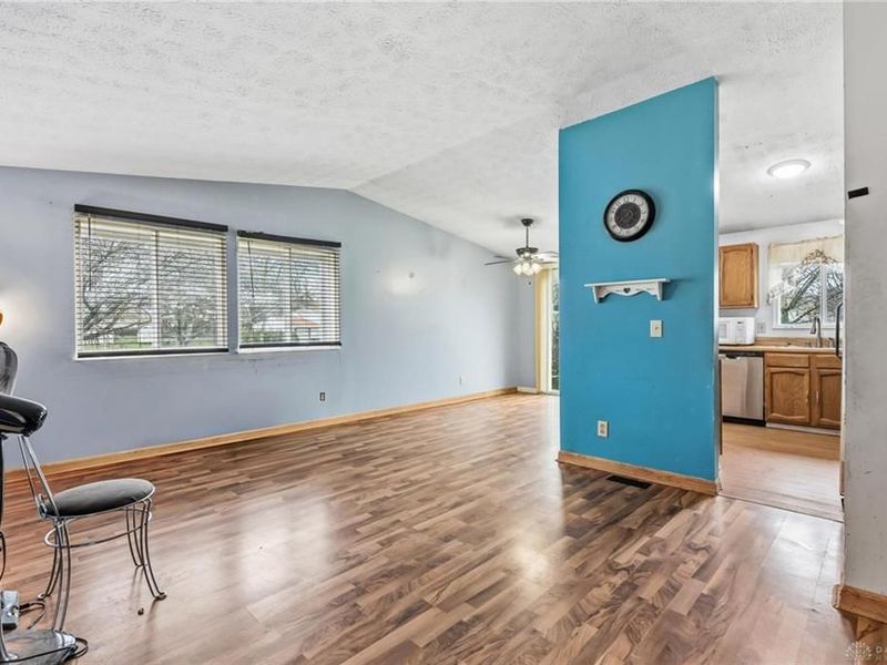 4607 Willow Mist Drive, Dayton, OH 45424 Photo 11