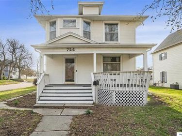 724 N 10Th Street , Beatrice, NE 68310