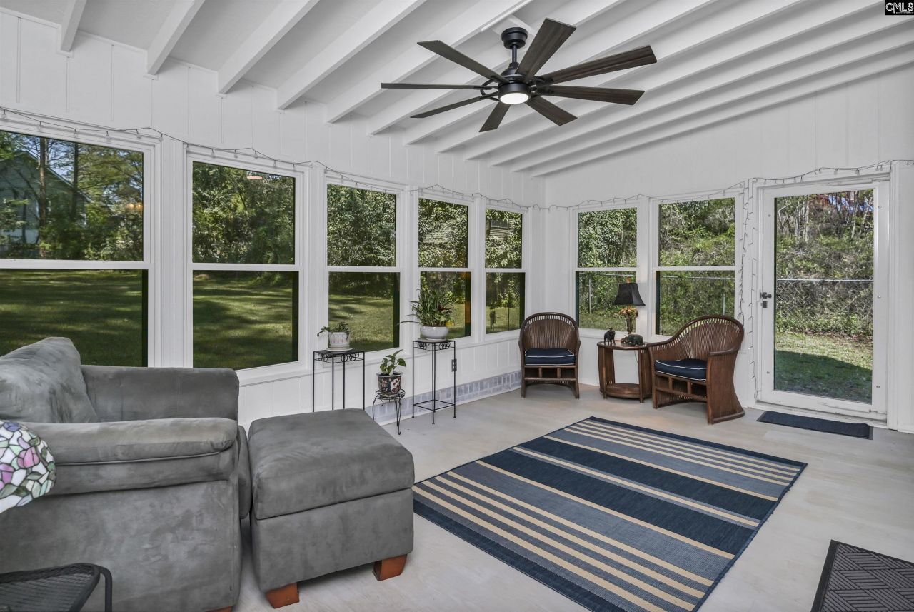 230 Bishopgate Road  Photo 15