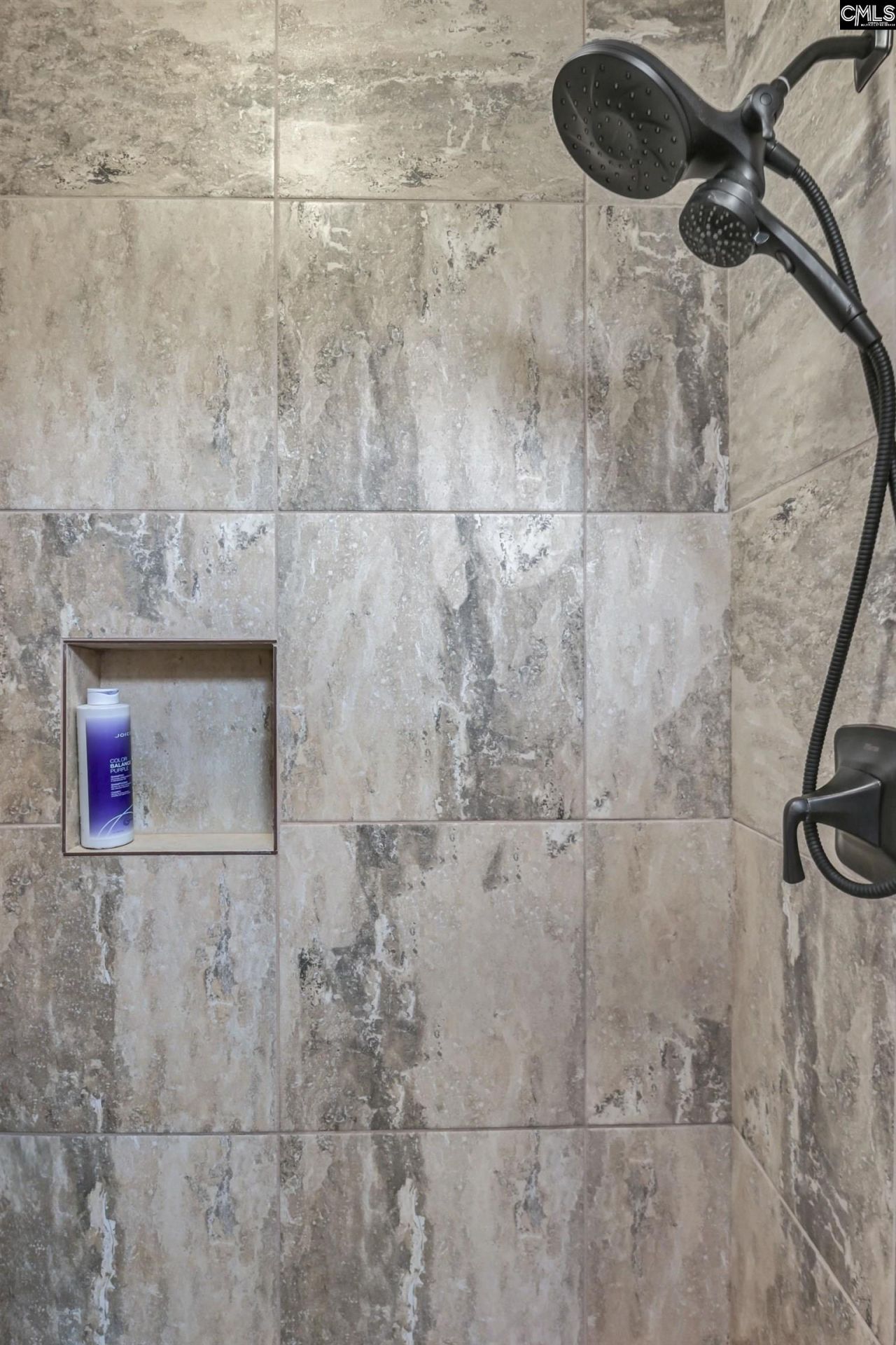 230 Bishopgate Road  Photo 23