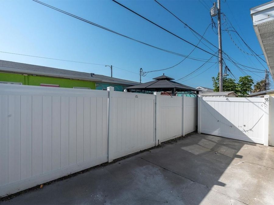 Property Image 44