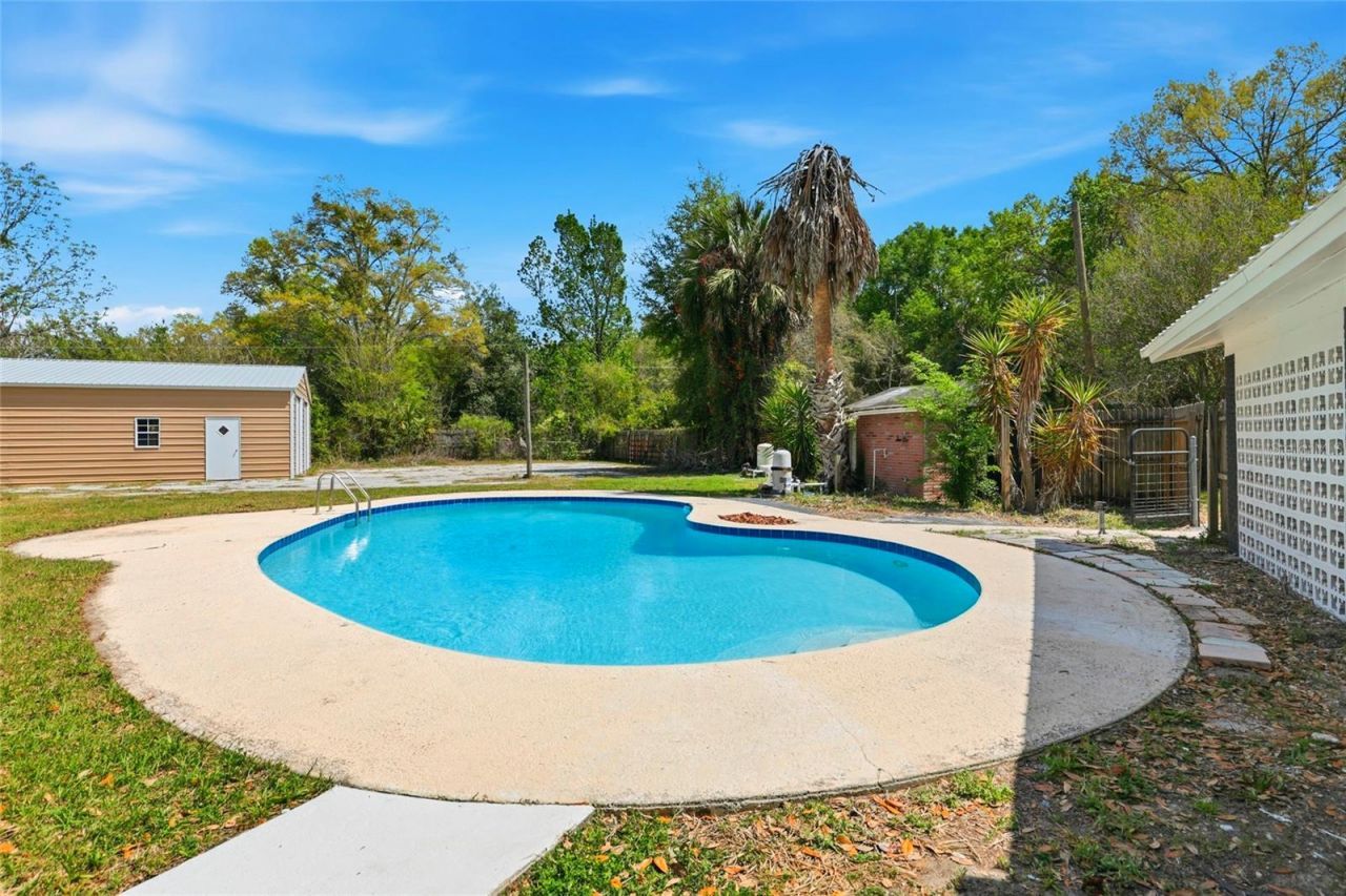 980 SW 105th Street, Trenton, FL 32693 Photo