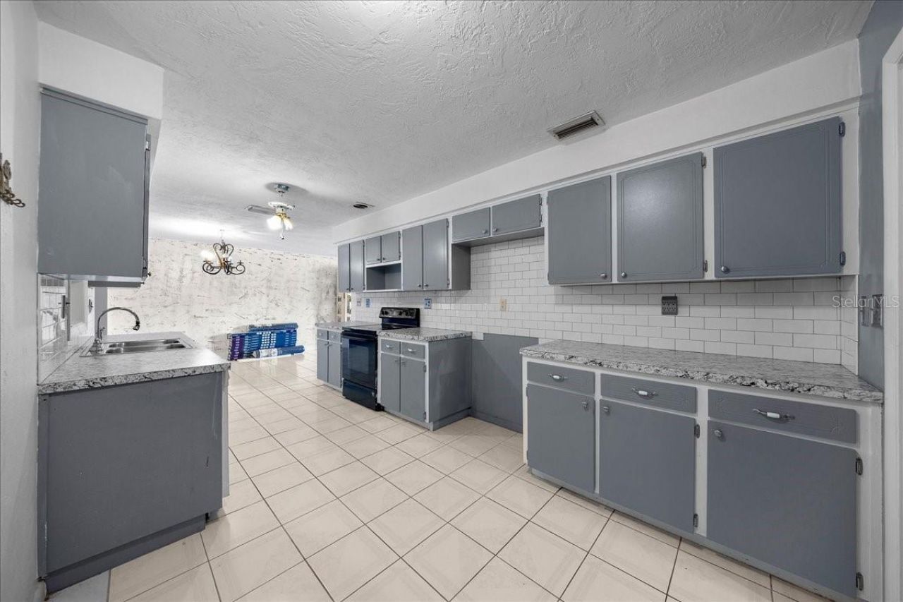 82 S Jeffery Street, Beverly Hills, FL 34465 Photo