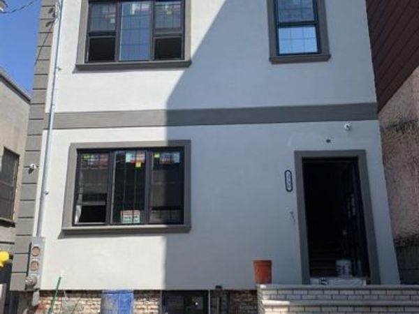 27-35 Fulton , Brooklyn, NY 11207