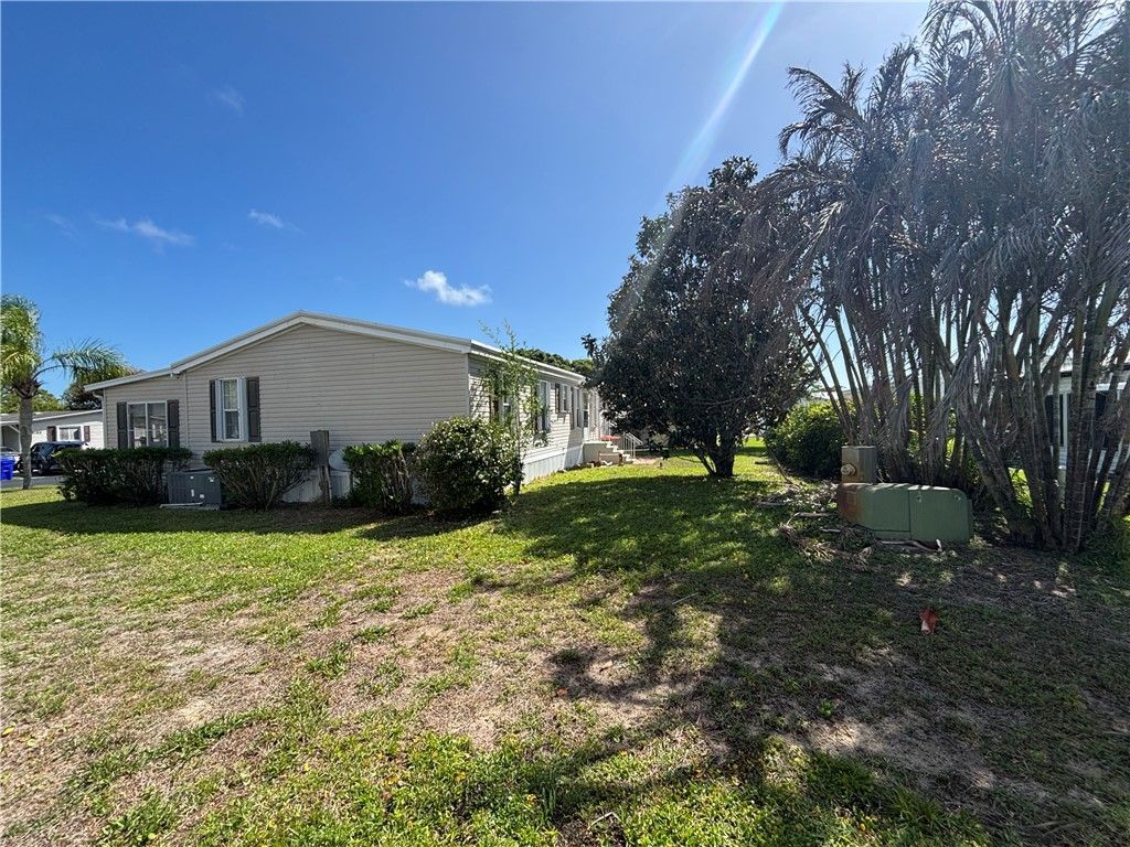6165 98th Road, Sebastian, FL 32958 Photo