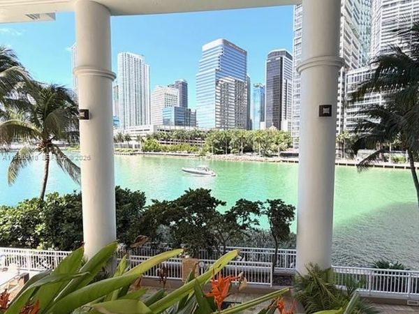 801 Brickell Key Blvd, Unit 3008, Miami, FL 33131