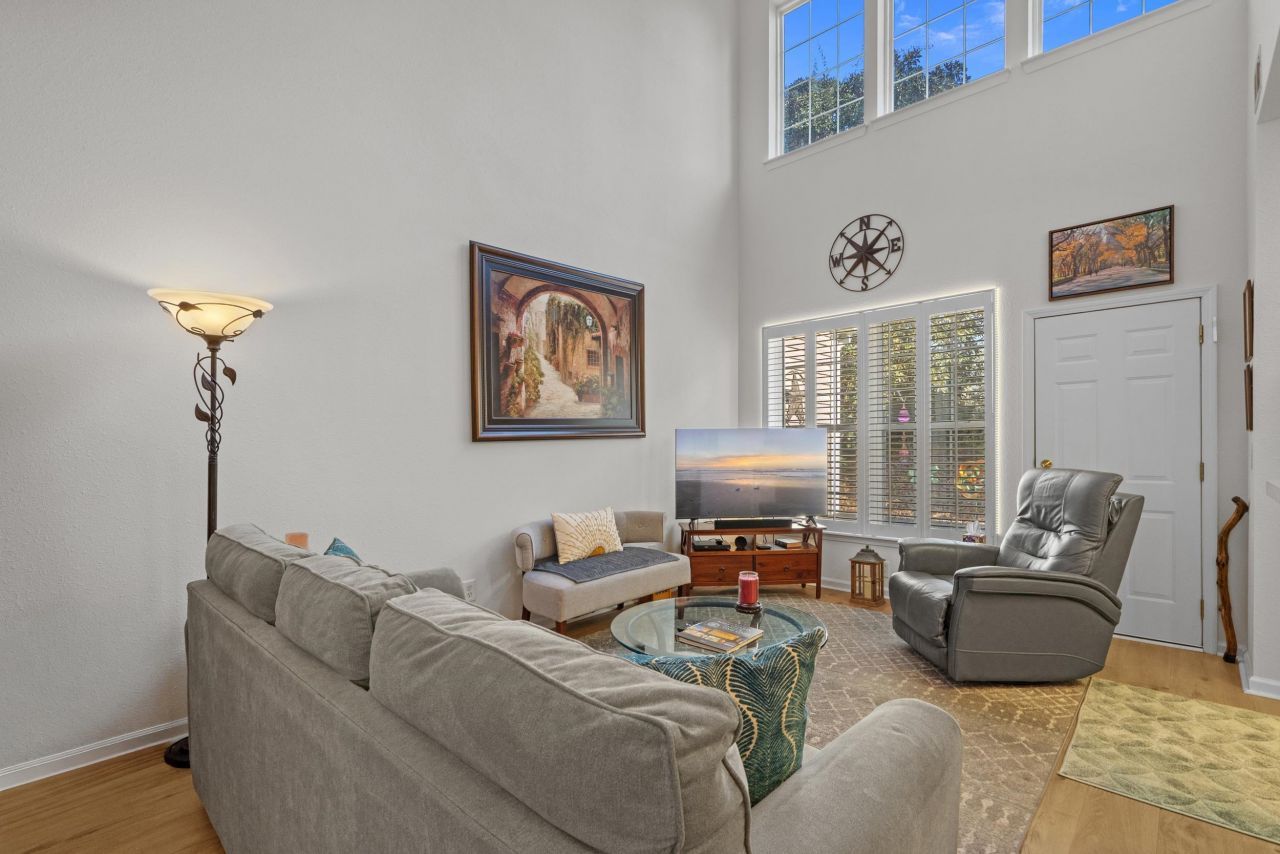 147 Chenoa Dr. Photo 16