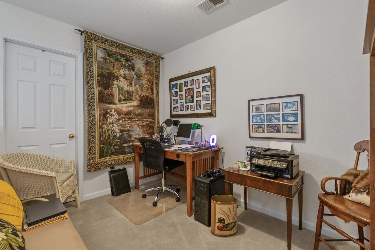 147 Chenoa Dr. Photo 27