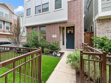 2751 Flowering Peach Lane, Dallas, TX 75212