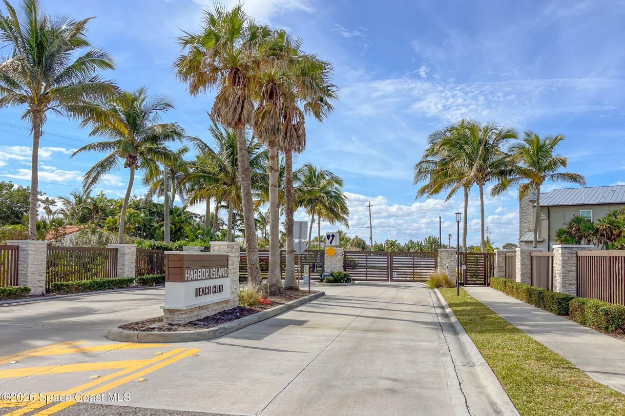 225 Strand Drive, Unit 408, Melbourne Beach, FL 32951 Photo