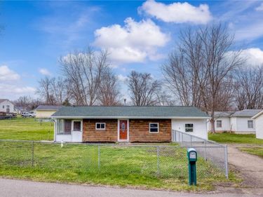 4321 30th Street NE, Canton, OH 44705