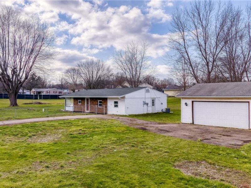 4321 30th Street NE, Canton, OH 44705 Photo 35