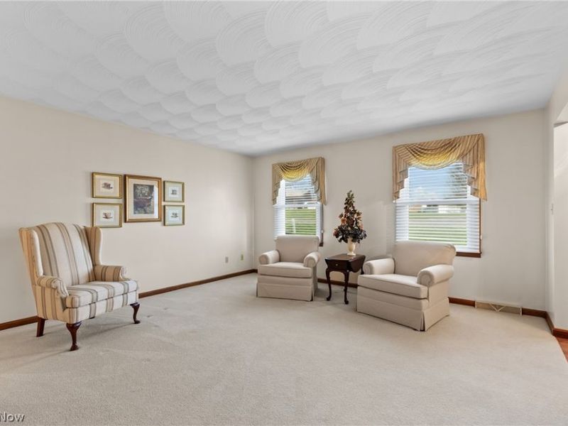 117 Cooper Drive, Saint Clairsville, OH 43950 Photo 6