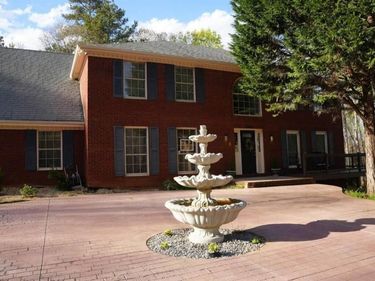 5041 Blackberry Lane, Unit A, Buford, GA 30518