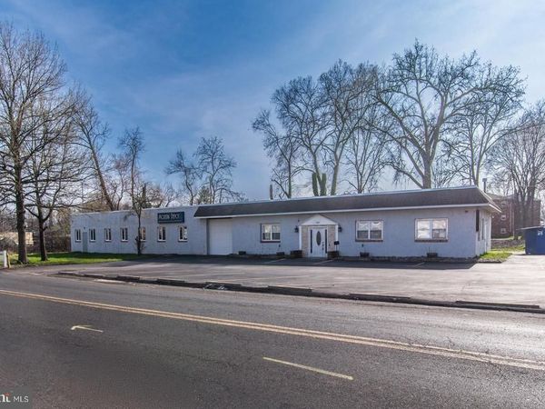 890 TENNIS AVENUE, BENSALEM, PA 19020