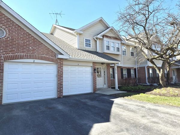 1215 N WILLIAMS Drive, Unit 1, Palatine, IL 60074