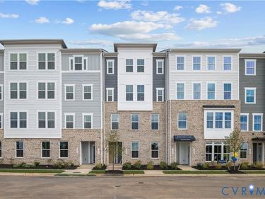 2830 Calgary Lane , Chester, VA 23836