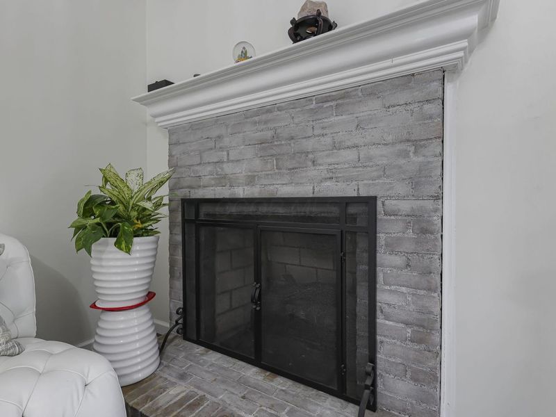 384 Sandburr Drive , Columbus, OH 43230 Photo 14