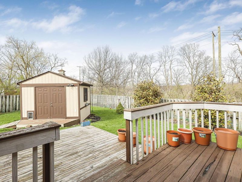 384 Sandburr Drive , Columbus, OH 43230 Photo 48