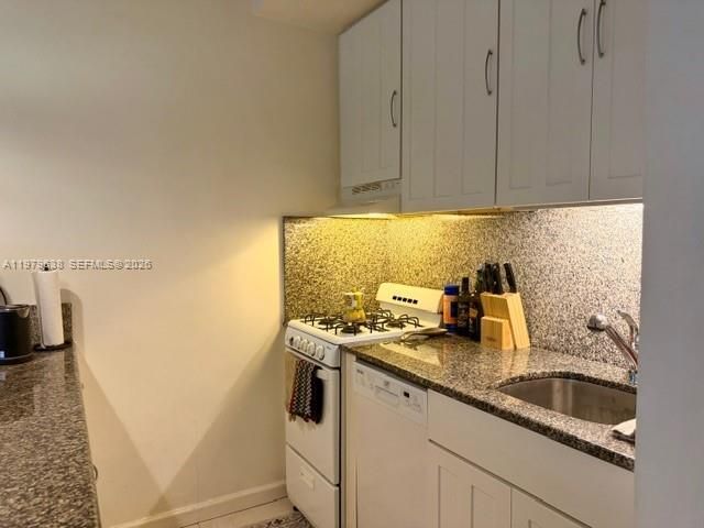 2445 Lake Pancoast Dr, Unit 7, Miami Beach, FL 33140 Photo
