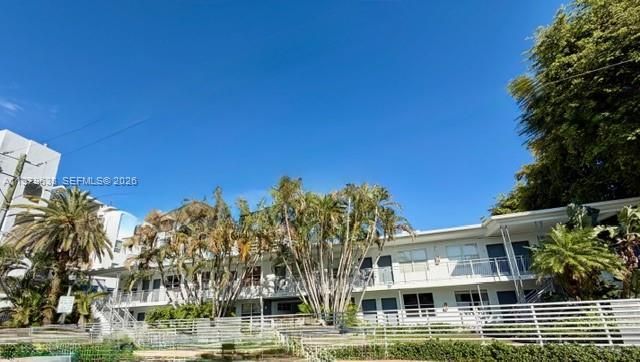 2445 Lake Pancoast Dr, Unit 7, Miami Beach, FL 33140 Photo