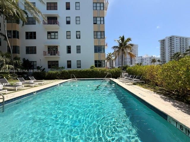 2445 Lake Pancoast Dr, Unit 7, Miami Beach, FL 33140 Photo