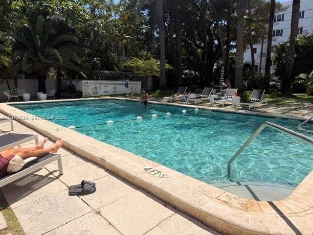 2445 Lake Pancoast Dr, Unit 7, Miami Beach, FL 33140 Photo