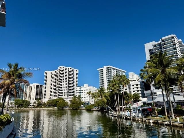 2445 Lake Pancoast Dr, Unit 7, Miami Beach, FL 33140 Photo