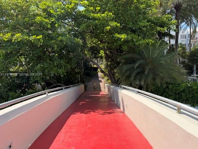 2445 Lake Pancoast Dr, Unit 7, Miami Beach, FL 33140 Photo