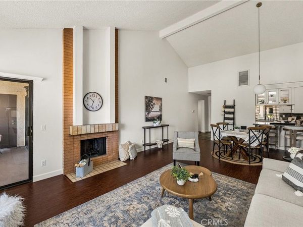 2504 E Willow, Unit 302, Signal Hill, CA 90755