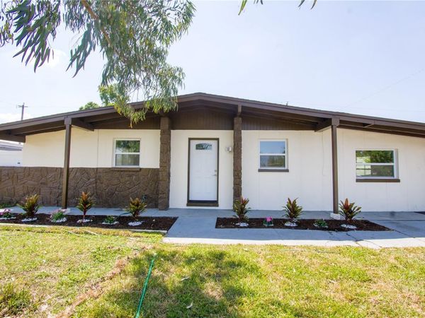 8307 LIBBY LANE , TAMPA, FL 33619