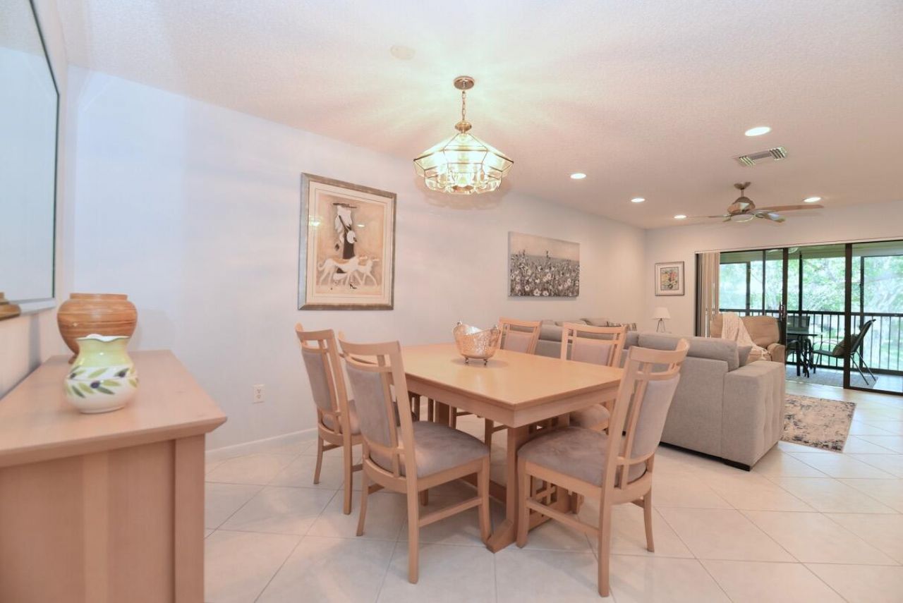 17 E Stratford Dr Drive E, Unit F, Boynton Beach, FL 33436 Photo