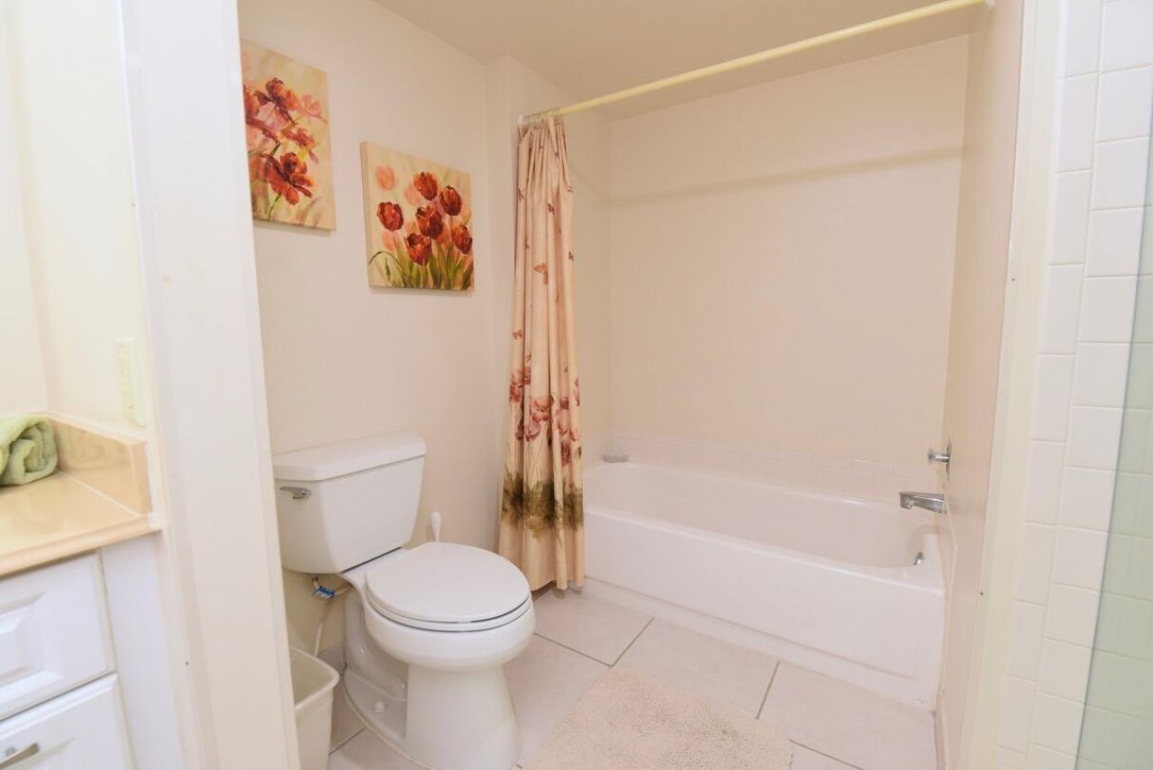 17 E Stratford Dr Drive E, Unit F, Boynton Beach, FL 33436 Photo