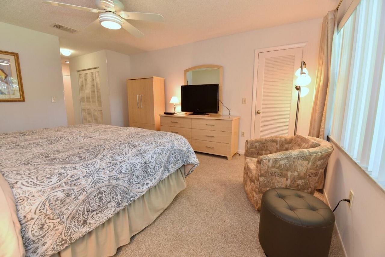 17 E Stratford Dr Drive E, Unit F, Boynton Beach, FL 33436 Photo