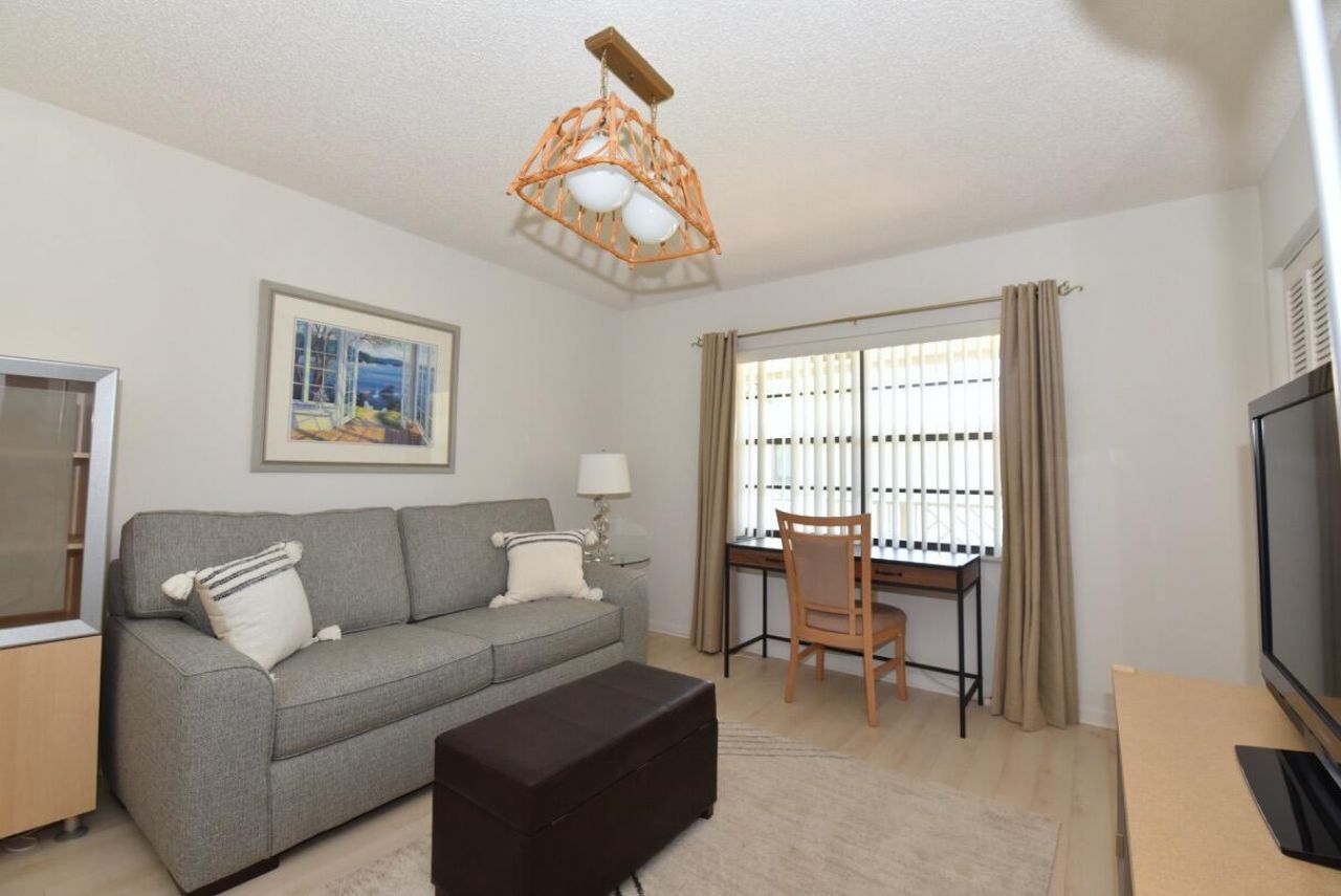 17 E Stratford Dr Drive E, Unit F, Boynton Beach, FL 33436 Photo