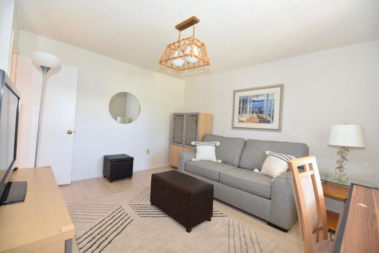 17 E Stratford Dr Drive E, Unit F, Boynton Beach, FL 33436 Photo