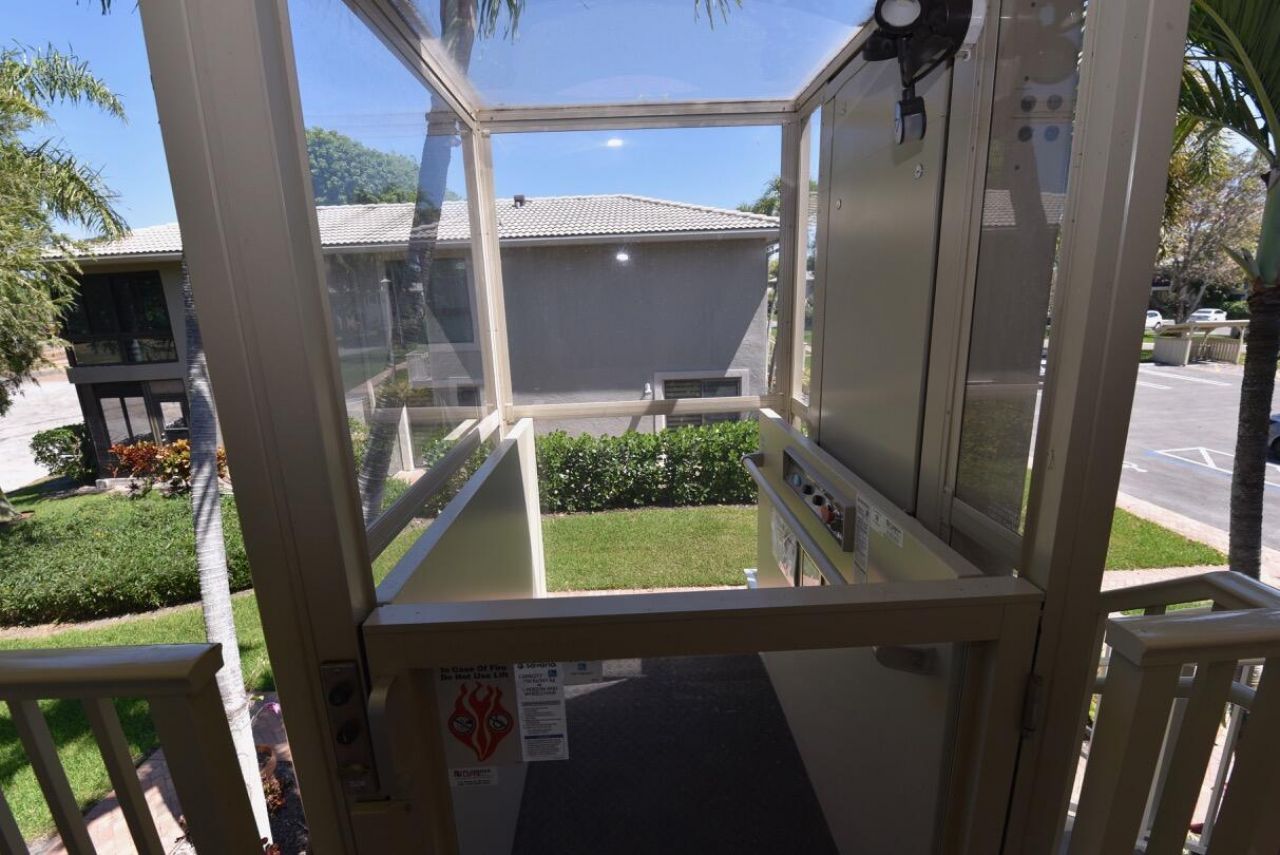 17 E Stratford Dr Drive E, Unit F, Boynton Beach, FL 33436 Photo