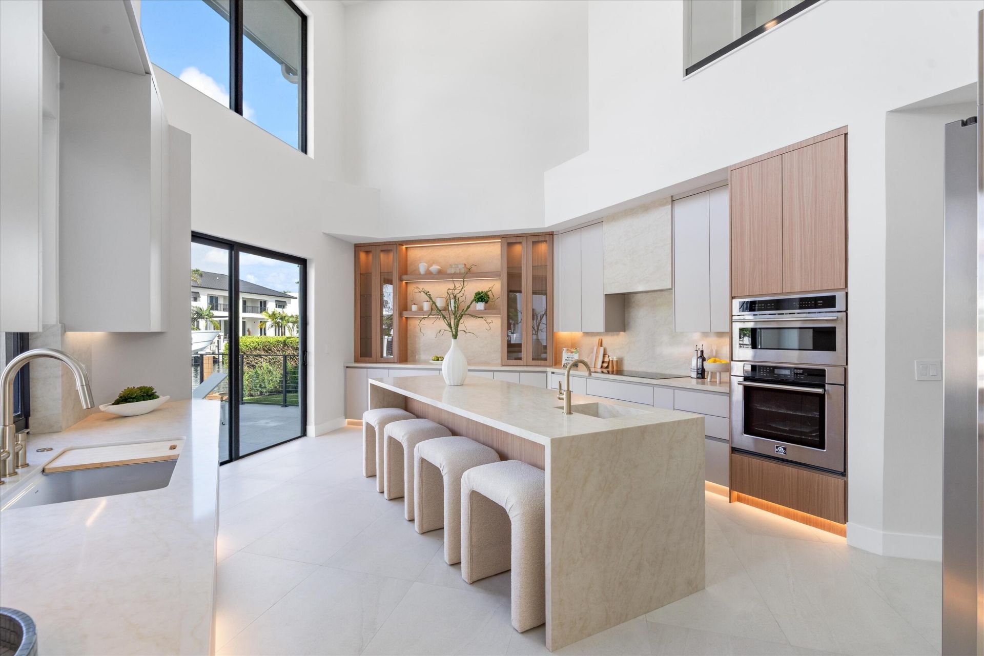 3721 NE 30th Avenue, Lighthouse Point, FL 33064 Photo