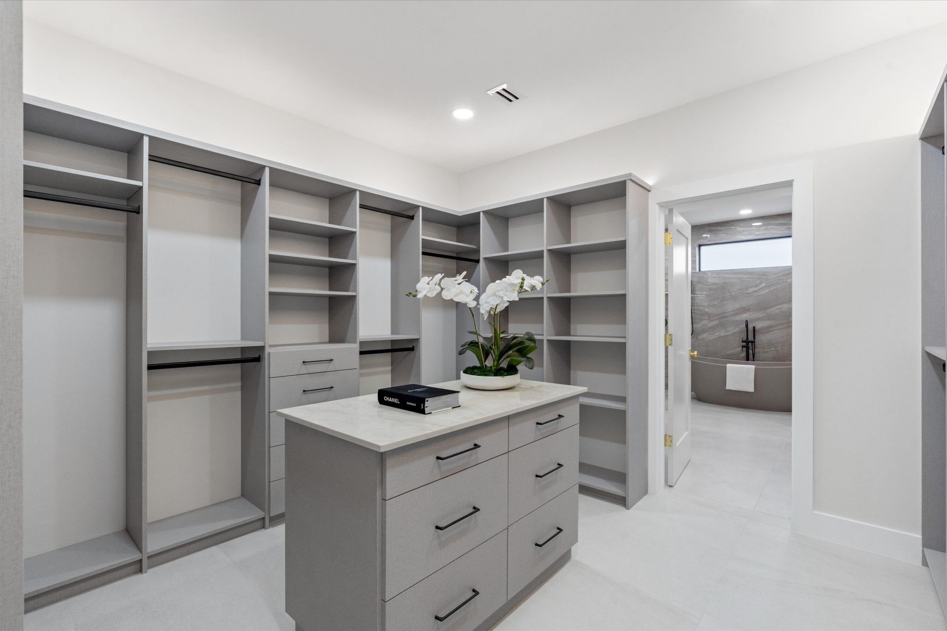 3721 NE 30th Avenue, Lighthouse Point, FL 33064 Photo