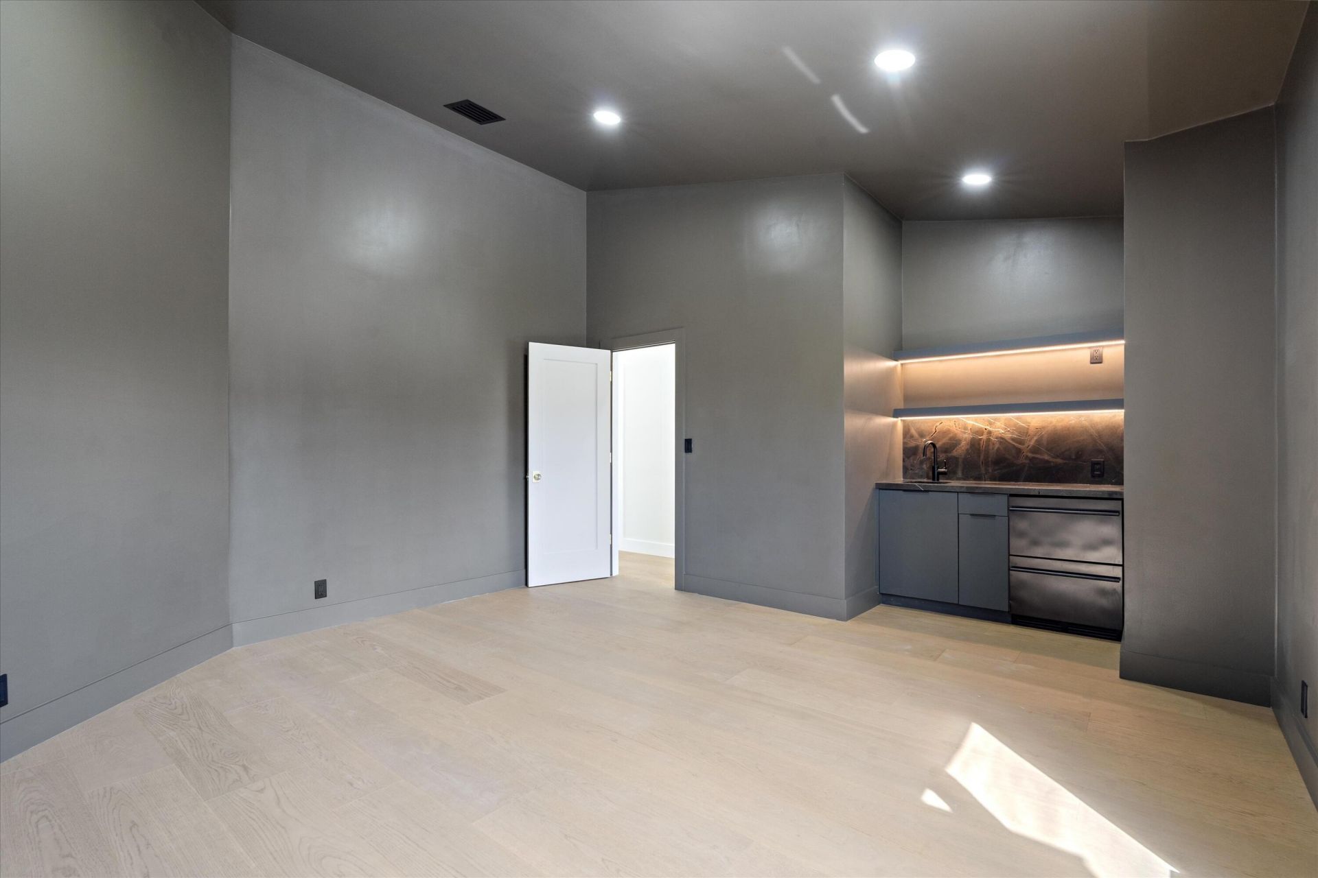 3721 NE 30th Avenue, Lighthouse Point, FL 33064 Photo