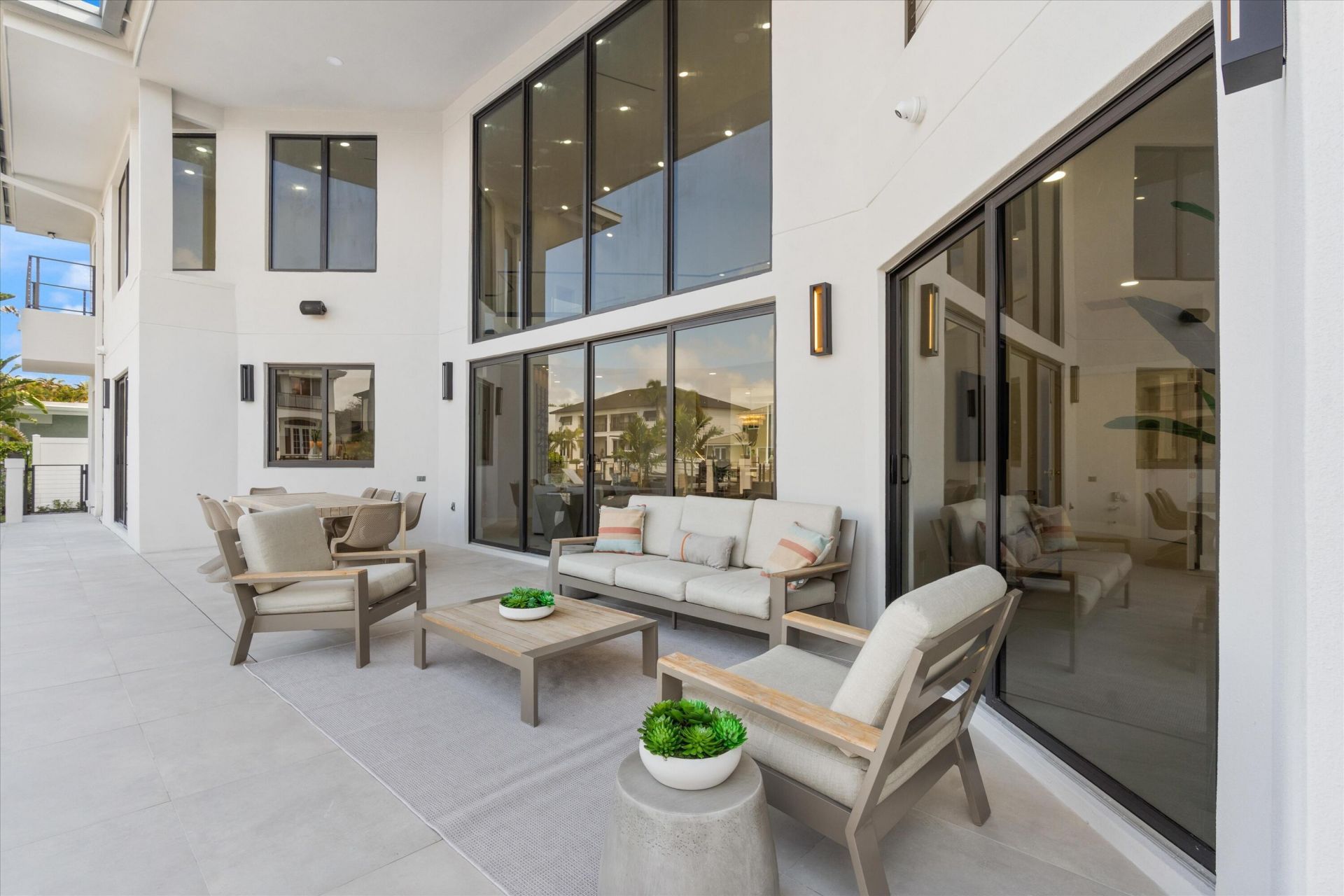 3721 NE 30th Avenue, Lighthouse Point, FL 33064 Photo